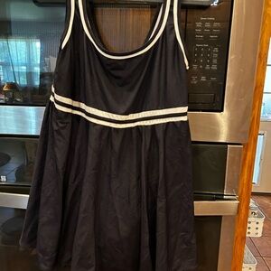 Pacific Connections Black and White One Piece Swimsuit‎